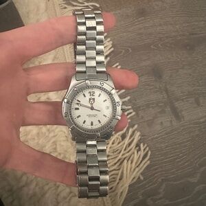 Tag Heuer Men’s Aquaracer watch Cream face
